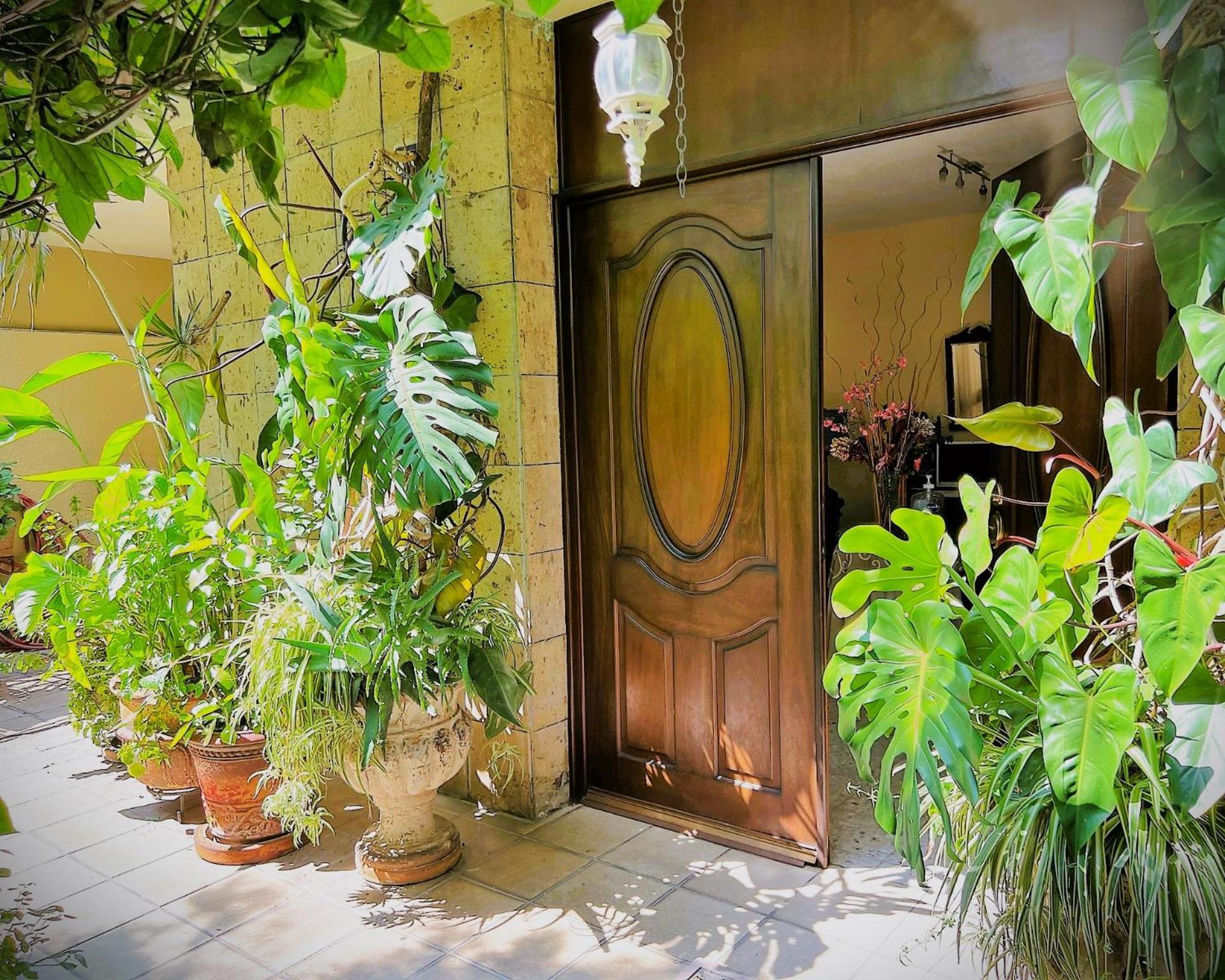 Dickinson Guest House, Guadalajara Expo Экстерьер фото
